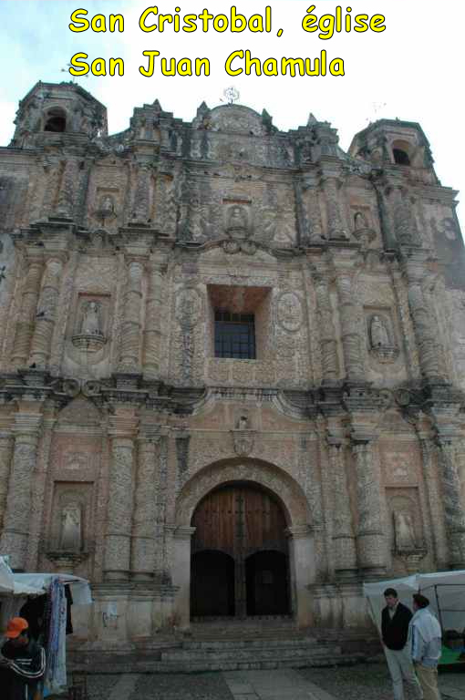 4900_San_Cristobal,_cathedrale_San_Juan_Chamula.JPG