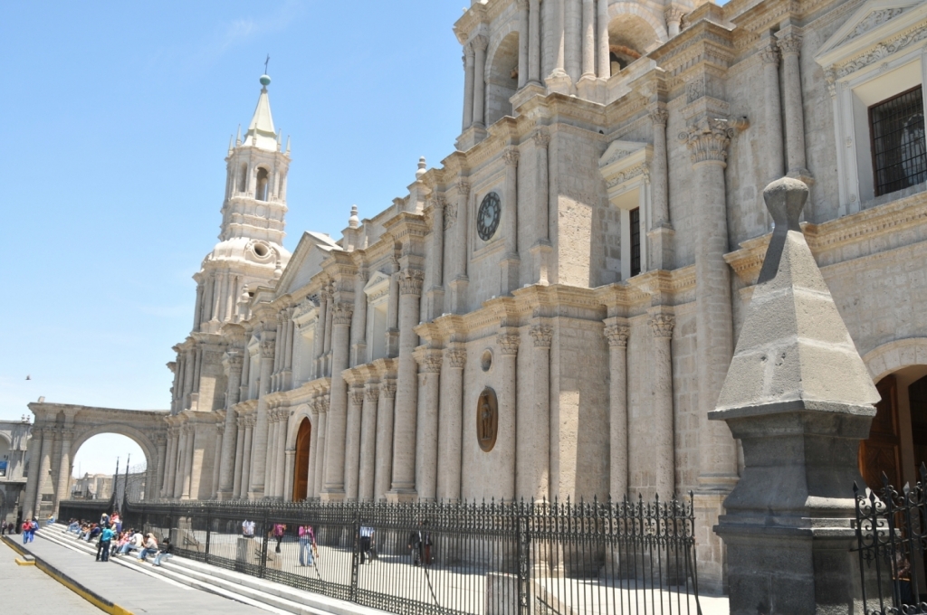 07491_Arequipa,_cathedrale_DSE_3046.JPG